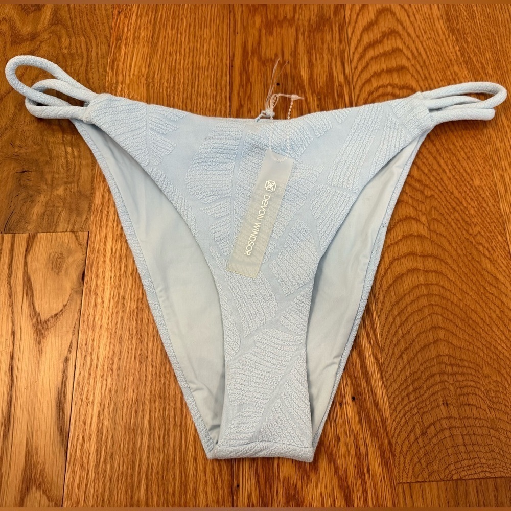 Devon Windsor Paige Bikini bottoms in Mist Size Large